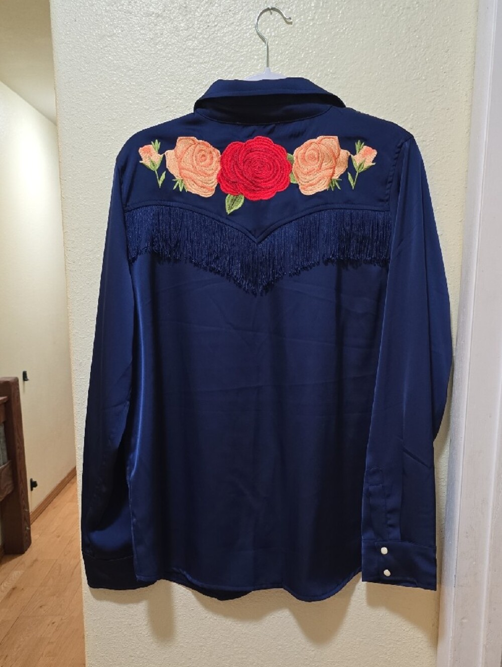 Rodeo Quincy Embroidered Fringe Satin Western Shirt Jacket - Picture 4 of 4